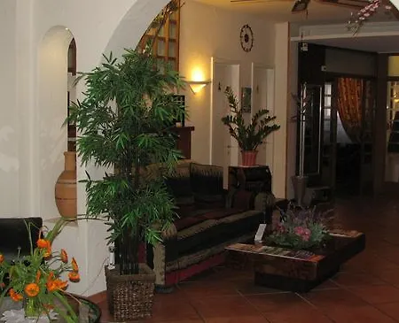 Regina 3* لوزان