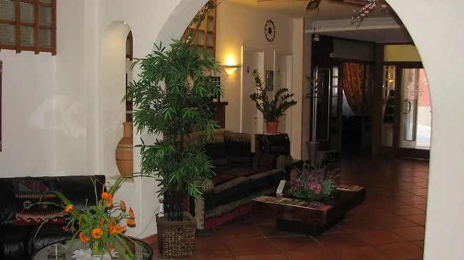 Regina 3* لوزان