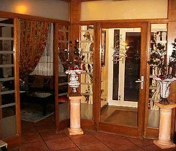里贾纳酒店 酒店 3*